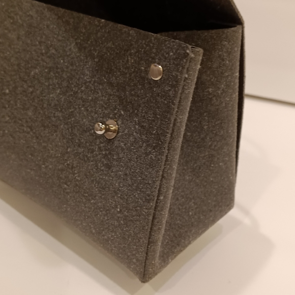 Walk With Me Brand Recycled Leather Triangle Bag Dreren Collection - Picture 5 of 12